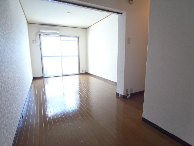 Living and room. Western style room