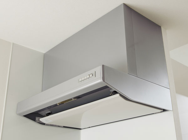 Kitchen.  [Range food] Of enamel rectification Backed range hood. Excellent exhaust force, Always clean.