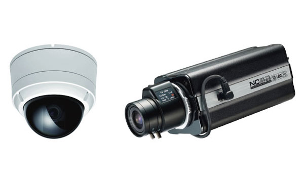 Security.  [surveillance camera ・ Security Monitor] Elevator, Security cameras installed in the common areas, such as bike racks, It prevents suspicious person of intrusion on a 24-hour basis. (Same specifications)