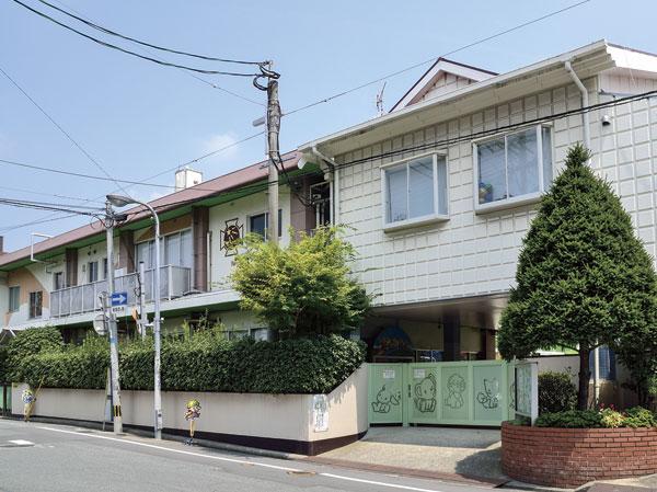 Surrounding environment. Catholic Hikarigaoka kindergarten (about 800m / A 10-minute walk)