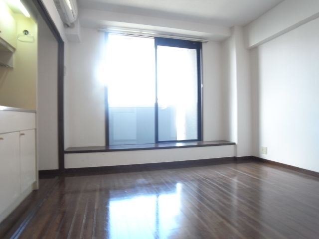 Living and room. Western style room