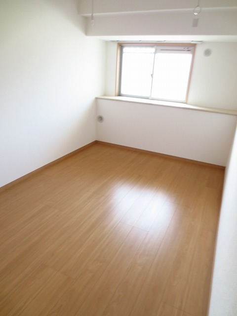 Other room space. bedroom