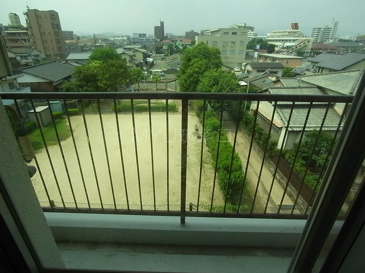 View. Another room (image)