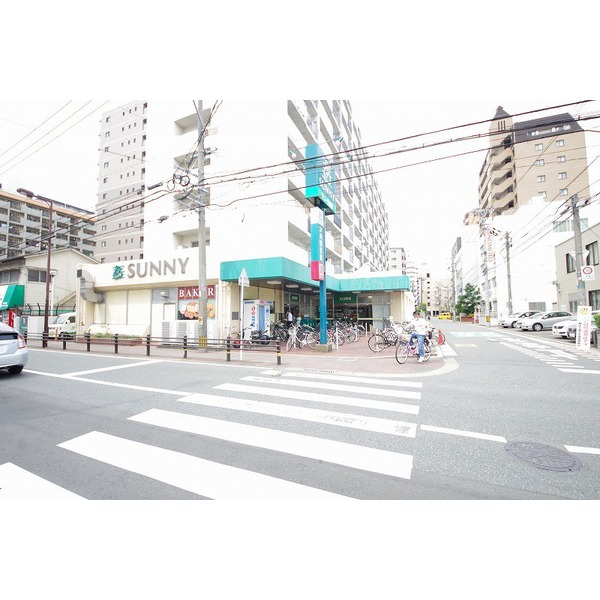 Supermarket. 132m to Sunny Ekiminami store (Super)