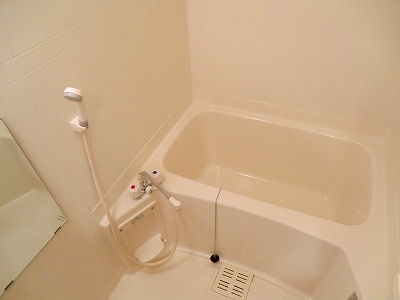 Bath. Add cooking function with bus