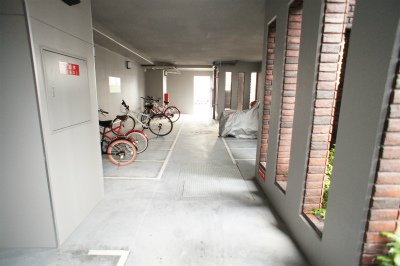 Other common areas. Parking area