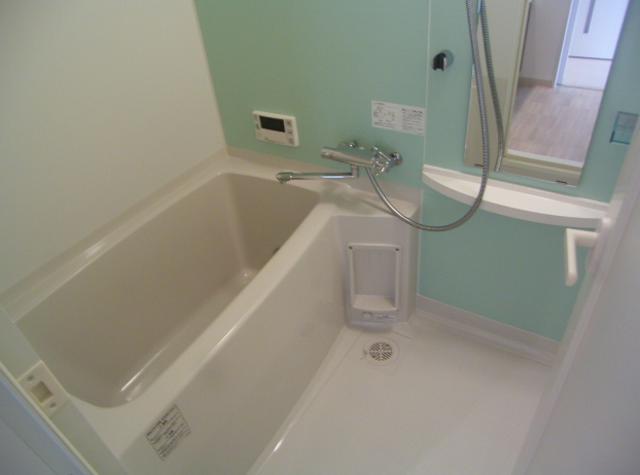 Bath. Unit bus of spread