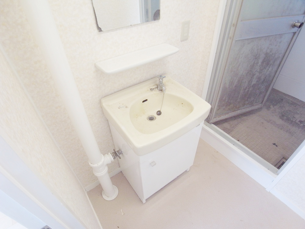 Washroom. ( ※ Indoor photo will be the same type of photo)