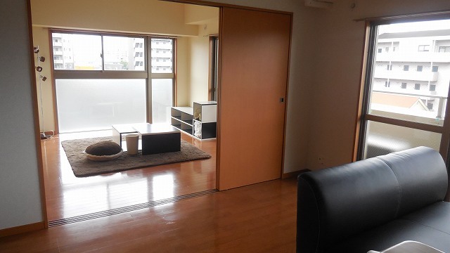 Other room space. The photograph is a separate, Room