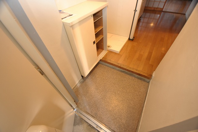 Entrance. Also it comes with shoes BOX!