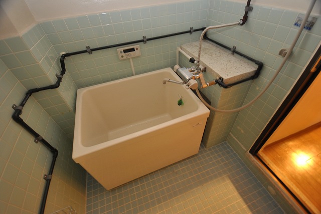 Bath. Let soak until slowly shoulder!