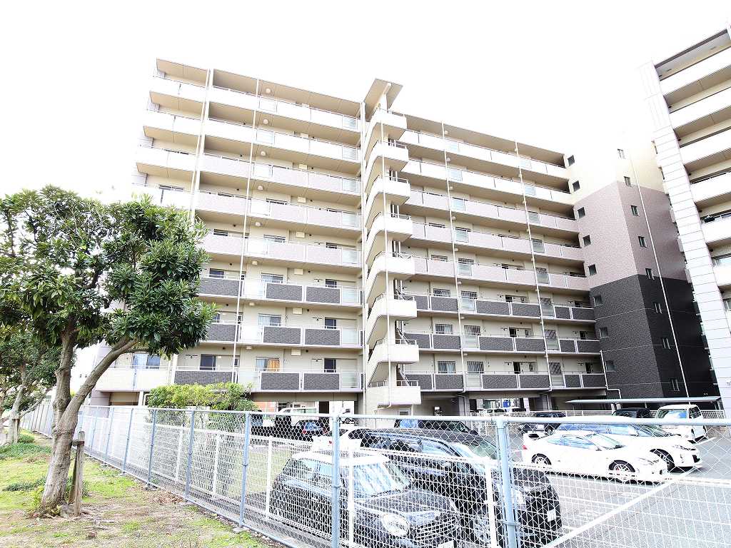 Building appearance. appearance