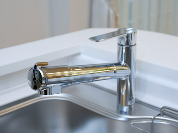 Kitchen.  [Cartridge type water purifier] In addition to the usual water purification function, Spout has been designed to a high position, You can use widely space under the faucet. Washing Ya, This is useful when you pour the water purification to such a large pot. (This additional cost is required for replacement of the cartridge. ) (Same specifications)