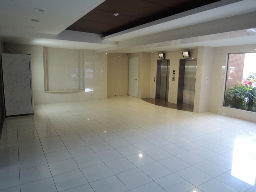 Building appearance. appearance