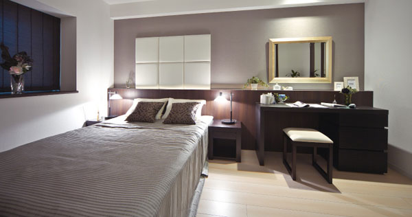 Room and equipment. Private space that drifts leisurely calm air also in the elegance, It is an important place that Tokihanase the heart. Yuyu and the affluent space and the high quality and beautiful design, Comfort and attention to detail. Also wrapped in comfort enough to forget the time goes.