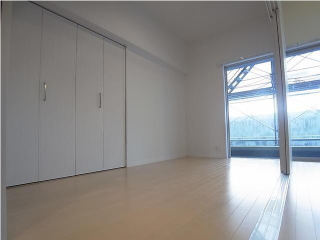 Other room space. Western style room