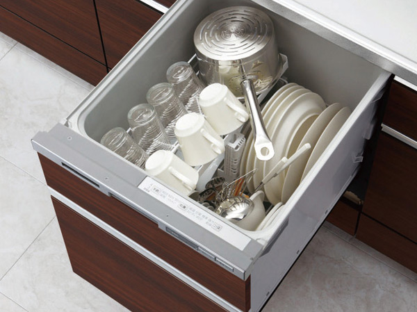 Kitchen.  [Dishwasher dryer] The compact size is a lot of dishes at once wash, Rear clean up time will be shortened and the Gun. Easy-to-use slide-open type. (Same specifications)