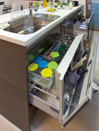 Kitchen.  [Pitter-patter-kun] Door pocket full of useful ideas. Finesse of the dishes also, Cleaning also Easy, It will be fun to stand in the kitchen every day. (Same specifications)