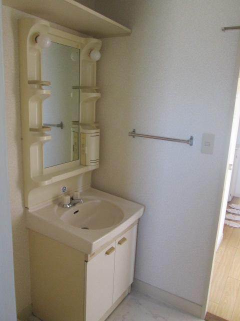 Washroom. It is the washroom.