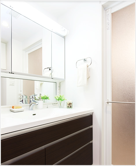 Bathing-wash room. sanitary