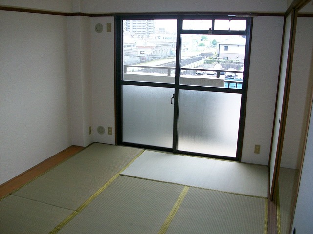 Other room space