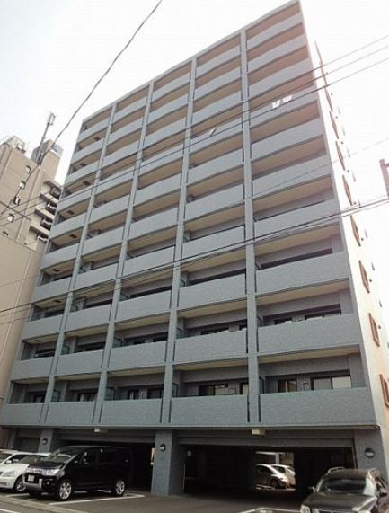 Building appearance. Initial cost split and credit settlement possible consultation