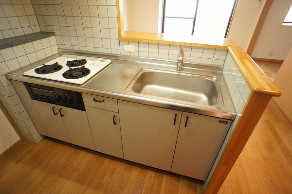 Living and room. Kitchen