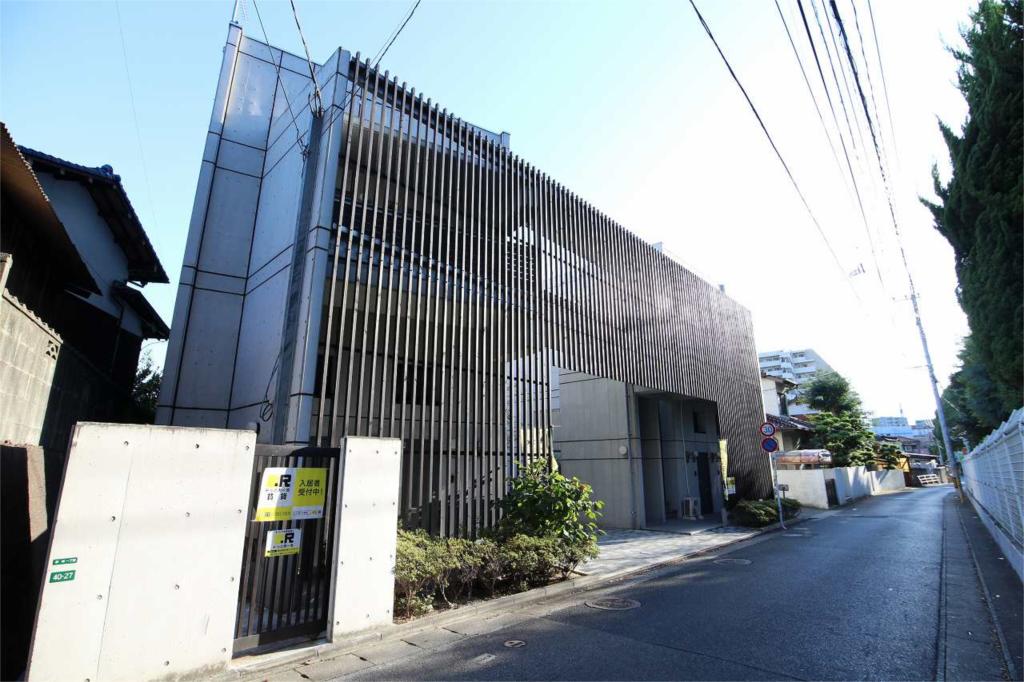 Building appearance. appearance