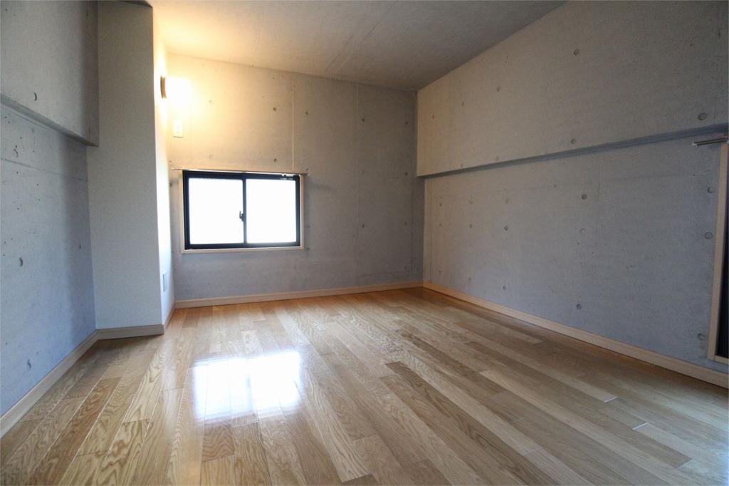 Other room space. Western style room