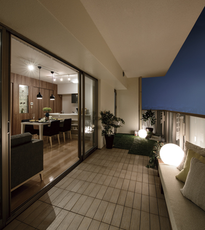 Interior.  [balcony] Dent takes the light and wind, Balcony of depth 2m to produce a sense of unity with the room