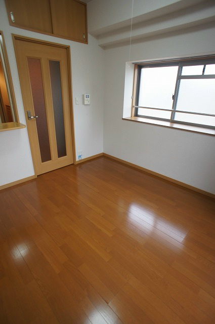 Other room space. Living room ☆