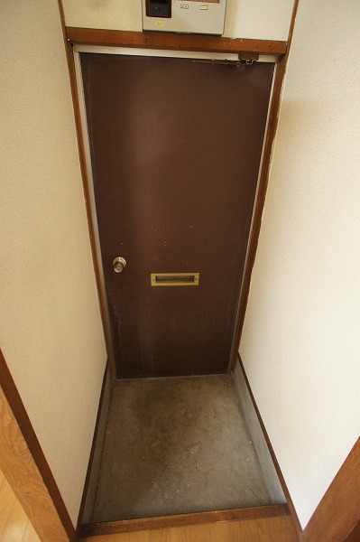 Entrance. Entrance space ☆ 