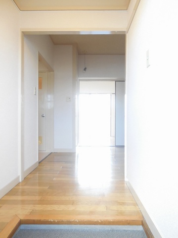 Entrance. It will start a new life from here