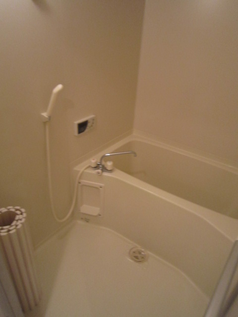 Bath. With reheating function