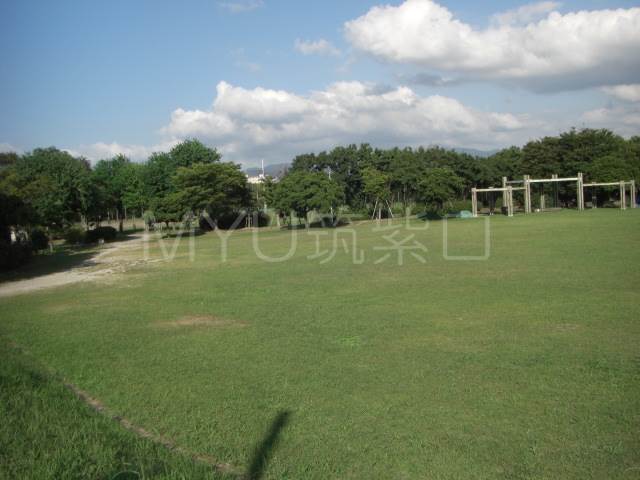 park. Enokida 803m to Central Park (park)