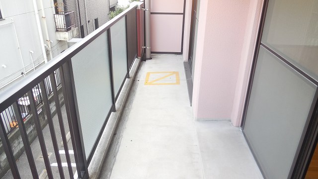 Other room space. Bright south balcony