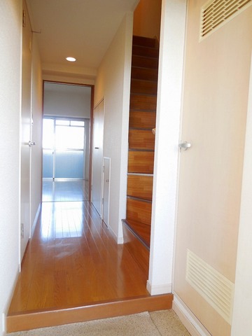 Entrance. Entrance Stairs