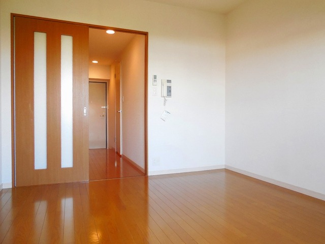 Other room space. Bright flooring