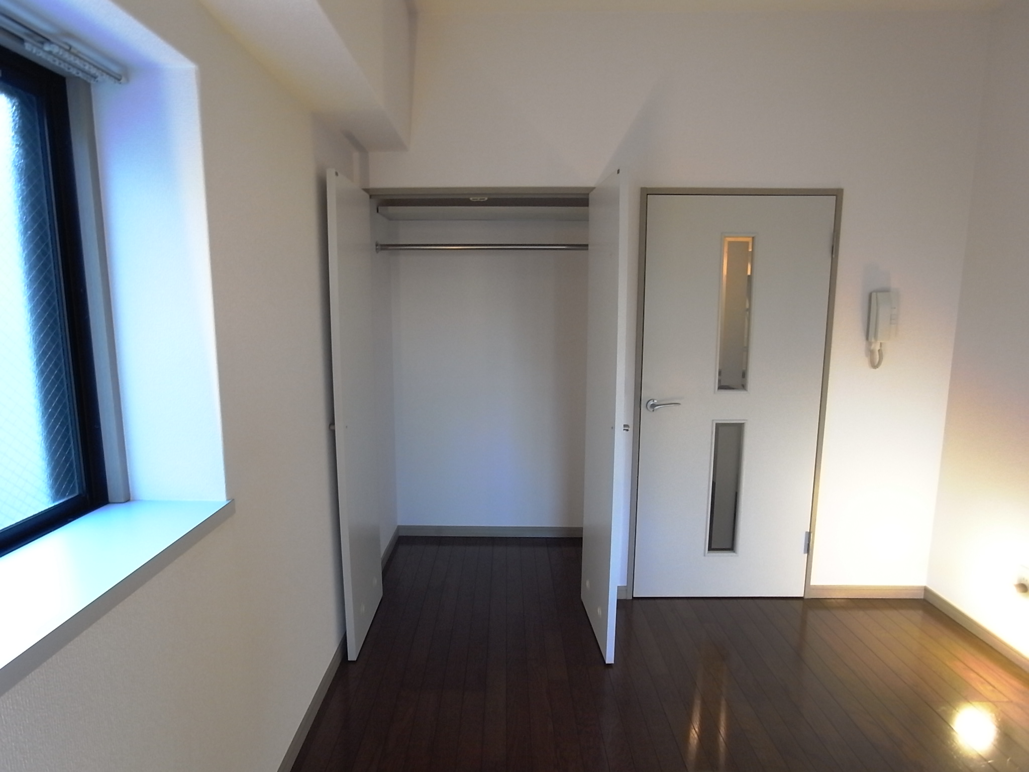 Receipt. Storage space