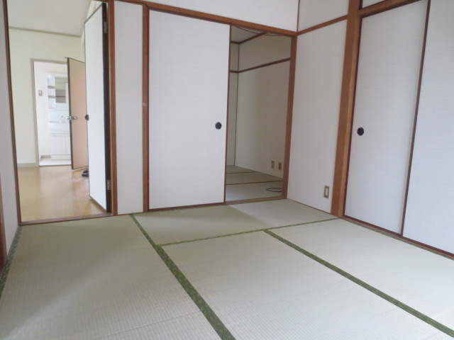 Other room space