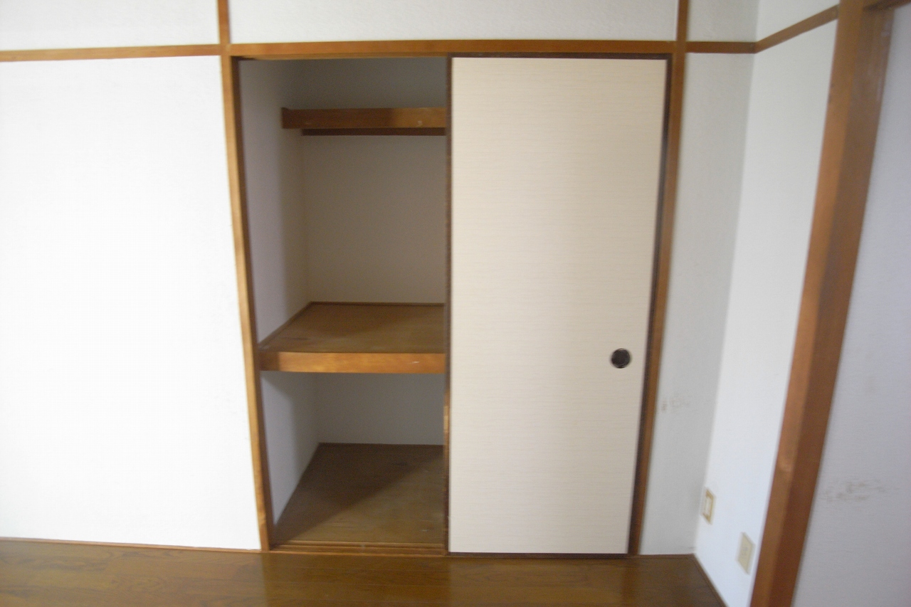 Receipt. Another room (image)