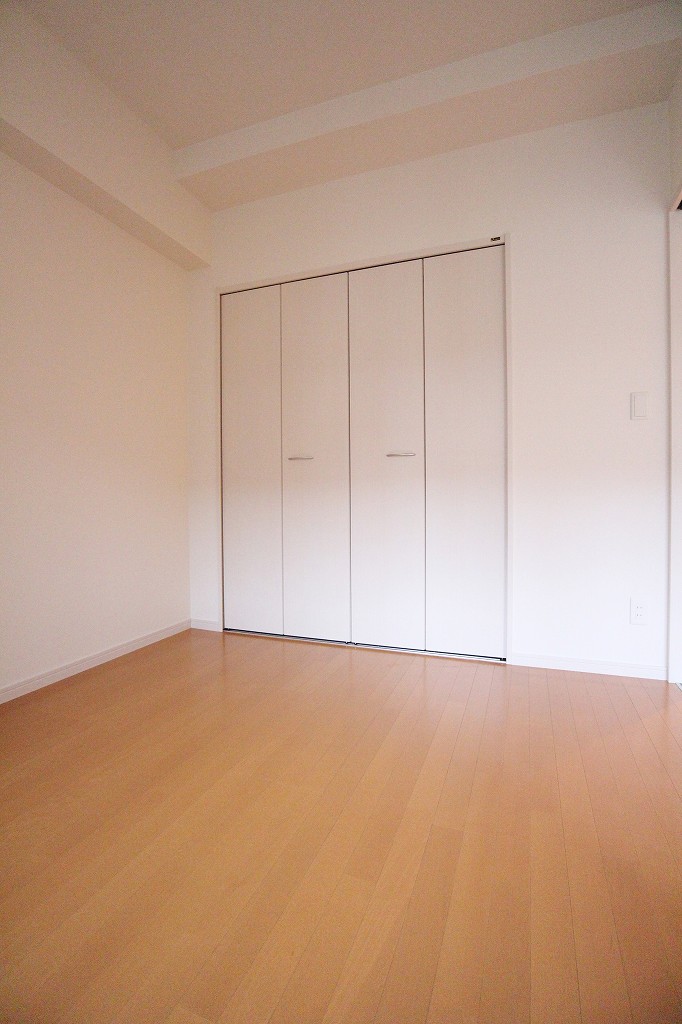 Other room space. Western style room