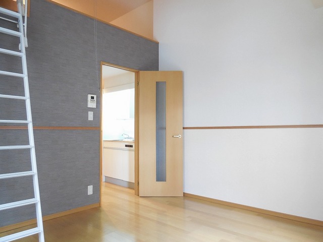 Other room space. Design Cross