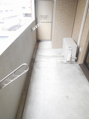 Other room space. Wide balcony