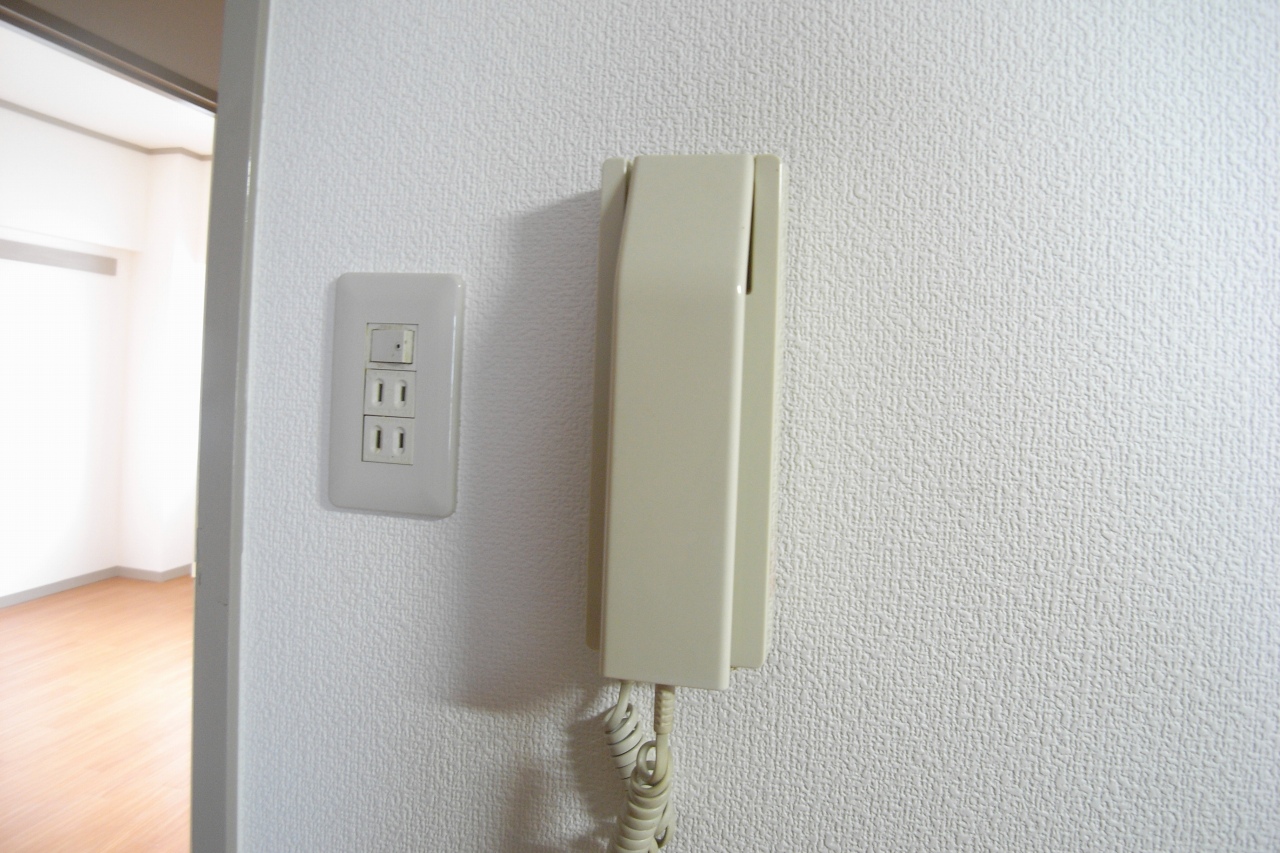 Security. Another room (image)