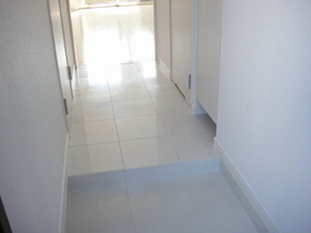 Entrance. Entrance space ☆ 