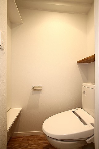 Entrance. Walk from Hakata Station 10 minutes! 