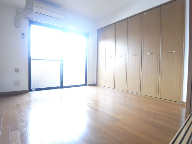 Living and room. Western style room