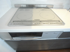 Other Equipment. 3-burner stove also comes with a grill