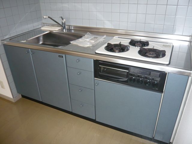Kitchen. System kitchen